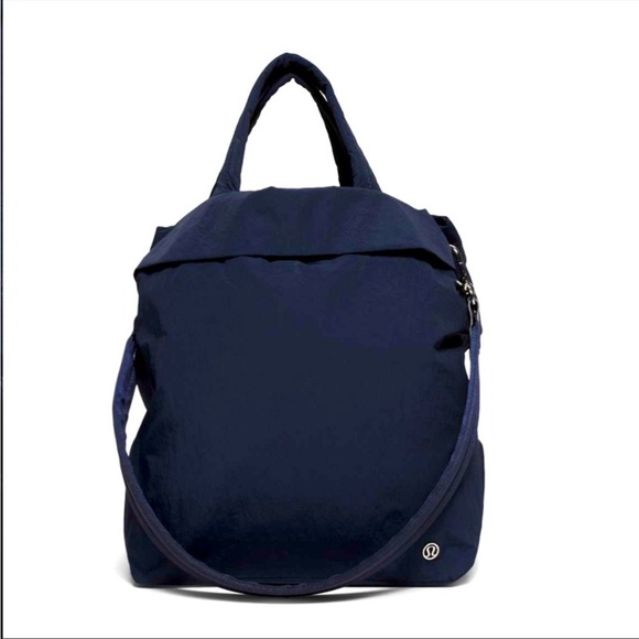 lululemon athletica Handbags - NWT Lululemon On My Level Bag